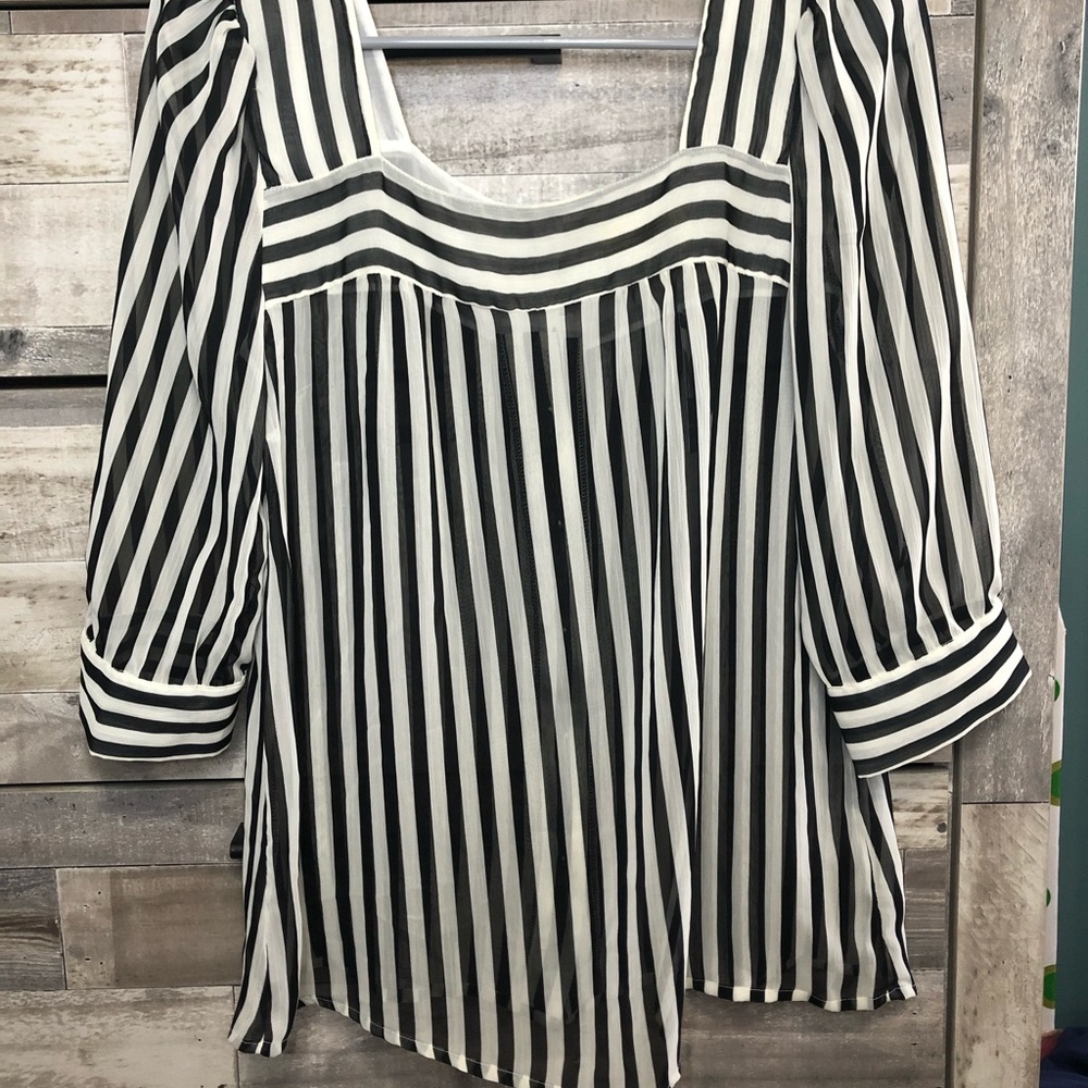 Urban outfitters top